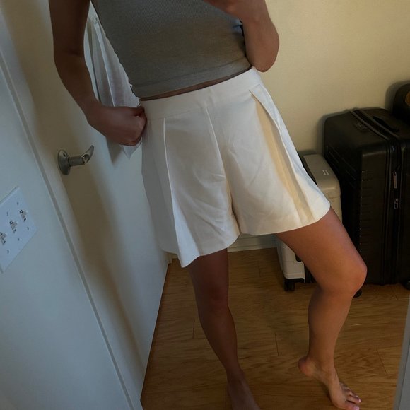 Zara high waisted white shorts M - Picture 1 of 6
